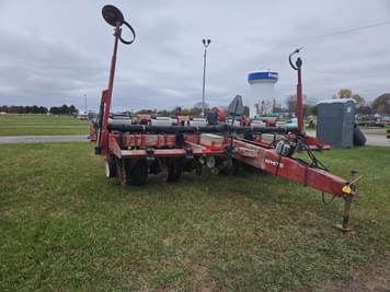 Main image White 6100